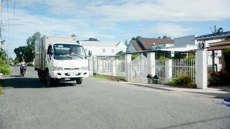 Giao thông nông thôn trên địa bàn xã Châu Thành.