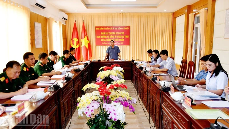 Quang cảnh buổi giám sát.