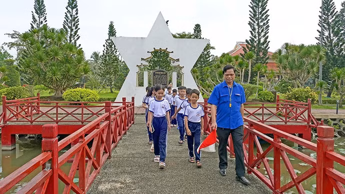 anh-4-ho-vung-linh.jpg