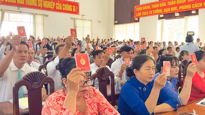 ndo_bl_hinh-2-dai-bieu-bieu-quyet.jpg