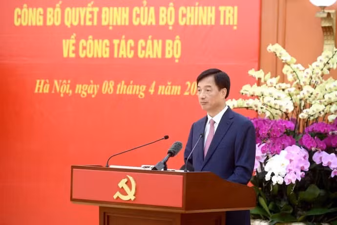 Đồng chí Nguyễn Duy Ngọc, Ủy viên Bộ Chính trị, Bí thư Trung ương Đảng, Trưởng ban Tổ chức Trung ương phát biểu tại hội nghị. (Ảnh: ĐĂNG KHOA)