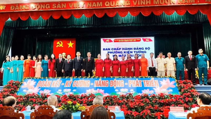 Đại hội đại biểu Đảng bộ phường lần thứ I, nhiệm kỳ 2025-2030, xây dựng phường ngày càng phát triển nhanh, bền vững, xứng tầm là đô thị trung tâm vùng Đồng Tháp Mười của tỉnh Tây Ninh