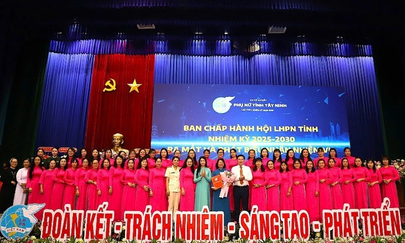 Phụ nữ Tây Ninh “Đoàn kết-Trách nhiệm-Sáng tạo-Phát triển”, hiện thực hóa Nghị quyết, góp phần xây dựng tỉnh phát triển năng động, bền vững