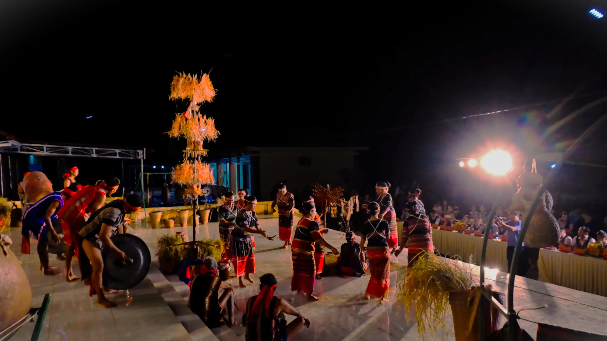 Không gian mừng Lễ hội mừng lúa mới của người Xtiêng, xã Tân Hưng, tỉnh Đồng Nai