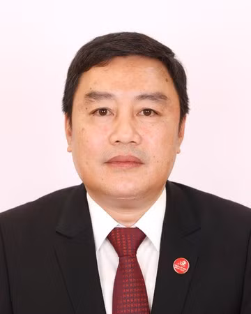 98-dinh-huu-thanh.jpg