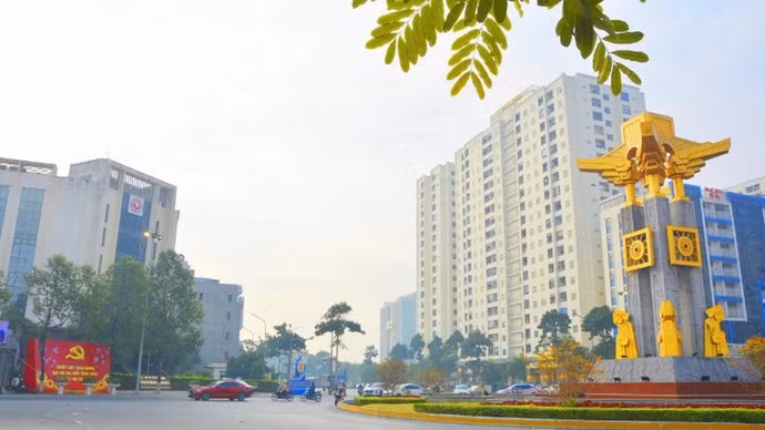 Tuyên truyền trực quan tại khu vực trung tâm phường Võ Cường.