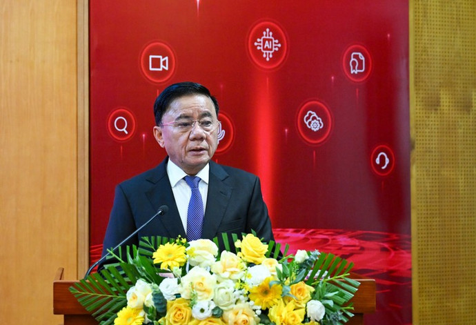 Thường trực Ban Bí thư Trần Cẩm Tú phát biểu tại buổi lễ. (Ảnh: DUY LINH)