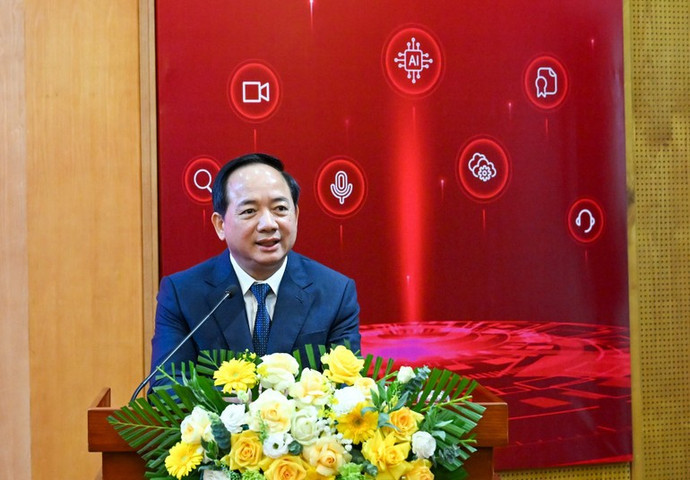 Trưởng ban Tuyên giáo và Dân vận Trung ương Trịnh Văn Quyết phát biểu tại buổi lễ. (Ảnh: DUY LINH)