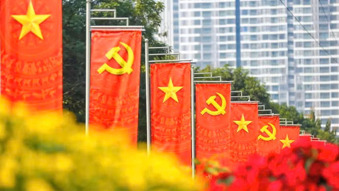 Theo Đại sứ Cuba tại Việt Nam Rogelio Polanco Fuentes, thành công của Đại hội đại biểu toàn quốc lần thứ XIV của Đảng Cộng sản Việt Nam đóng góp quan trọng về lý luận và thực tiễn cho sự nghiệp xây dựng chủ nghĩa xã hội.