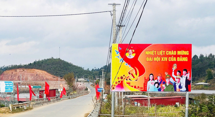 vna-potal-nguoi-dan-lao-cai-gui-gam-niem-tin-ky-vong-vao-dai-hoi-xiv-cua-dang-8535618.jpg