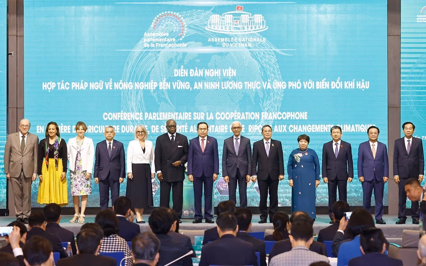 Chủ tịch Quốc hội dự Diễn đàn Nghị viện hợp tác Pháp ngữ về nông nghiệp bền vững. Ảnh: TTXVN