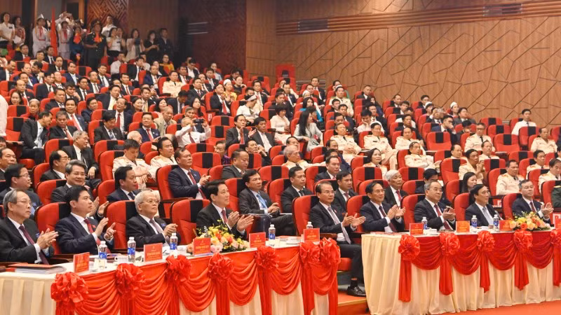 Chủ tịch nước Lương Cường và các đại biểu dự Đại hội. (Ảnh: THỦY NGUYÊN)