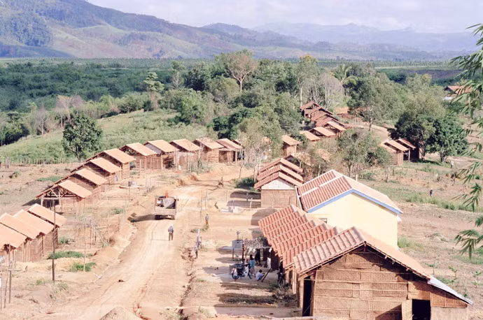 vna-potal-dai-hoi-lan-thu-viii-cua-dang-tiep-tuc-doi-moi-day-manh-cong-nghiep-hoa-hien-dai-hoa-dat-nuoc-5244932.jpg
