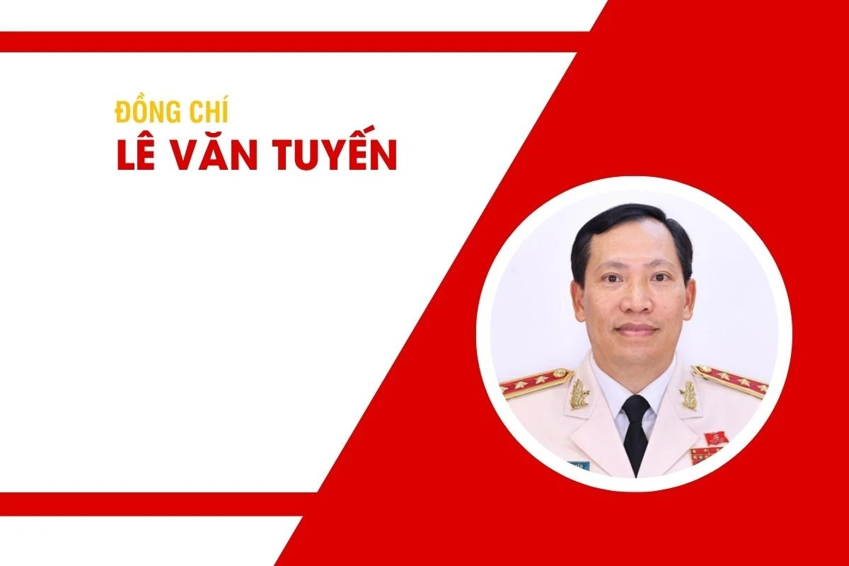 Đồng chí Lê Văn Tuyến, Ủy viên Trung ương Đảng, Ủy viên Ban Thường vụ Đảng ủy Công an Trung ương, Thượng tướng, Thứ trưởng Bộ Công an