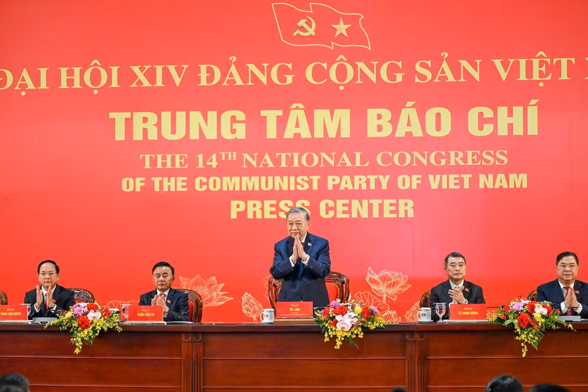 Tổng Bí thư Tô Lâm chỉ đạo và chủ trì buổi họp báo.