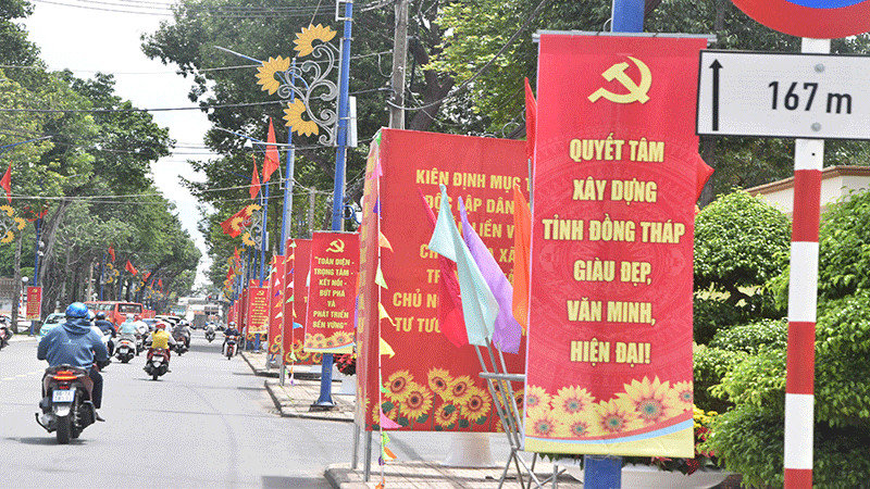 Đồng Tháp quyết tâm vươn mình mạnh mẽ.