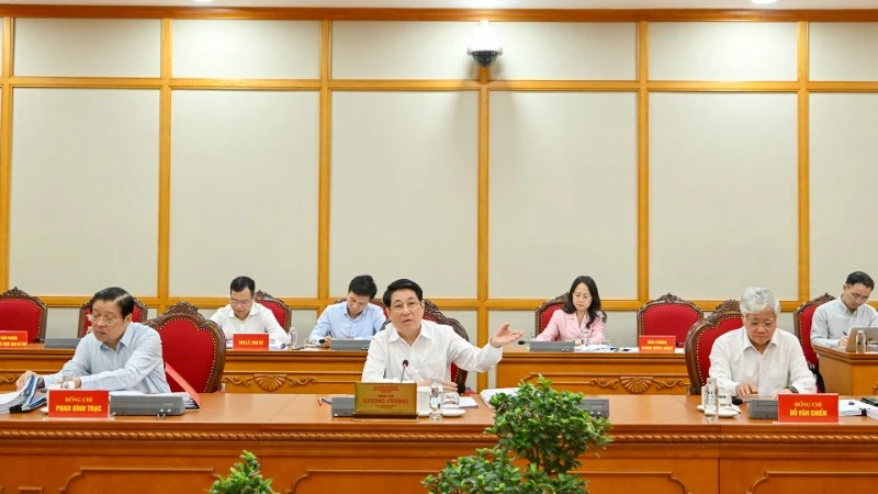 Chủ tịch nước Lương Cường chủ trì làm việc với các Ban Thường vụ Tỉnh ủy Điện Biên và Gia Lai. (Ảnh: Thủy Nguyên)