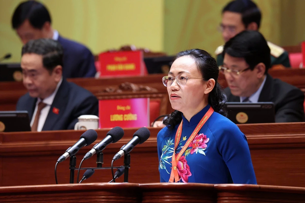 Đồng chí Lê Ngọc Hân, Bí thư Đảng ủy đặc khu Cô Tô, tỉnh Quảng Ninh. Ảnh: TTXVN