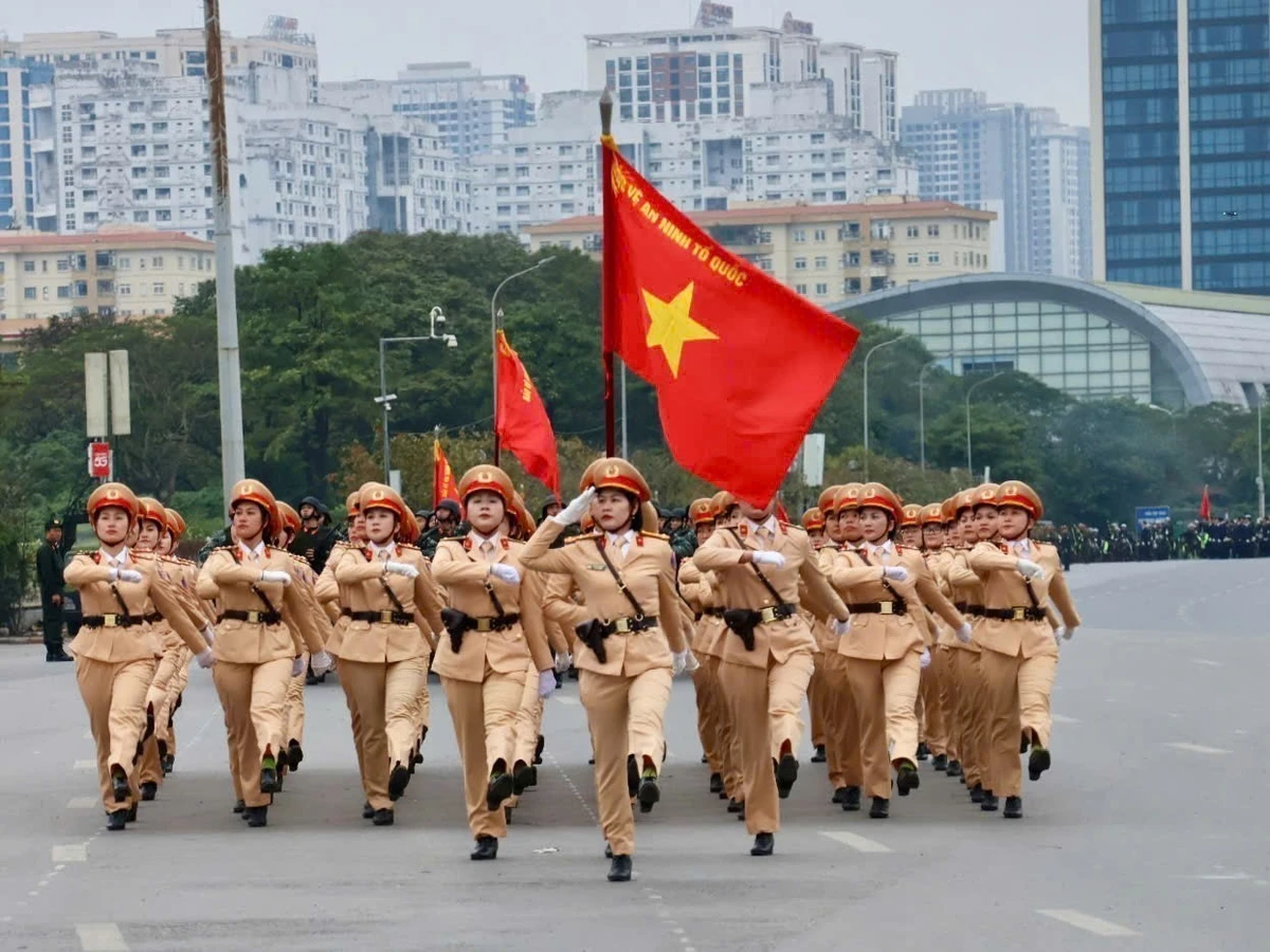 Hà Nội bảo đảm trật tự, an toàn giao thông phục vụ sơ duyệt, diễn tập phương án bảo vệ Đại hội XIV của Đảng