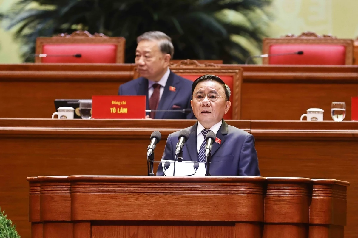 Đồng chí Trần Cẩm Tú, Ủy viên Bộ Chính trị, Thường trực Ban Bí thư, Trưởng Tiểu ban Tổ chức phục vụ Đại hội XIV của Đảng. (Ảnh: ĐĂNG KHOA)