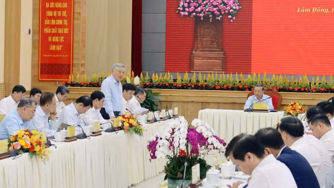 pho-thu-tuong-nguyen-hoa-binh.jpg