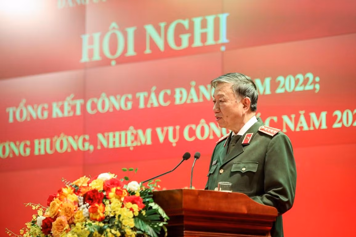 Ủy viên Bộ Chính trị, Bộ trưởng Công an, Đại tướng Tô Lâm tại Hội nghị tổng kết công tác đảng năm 2022; triển khai phương hướng, nhiệm vụ công tác năm 2023 trong Đảng bộ Công an Trung ương diễn ra ngày 16/12.