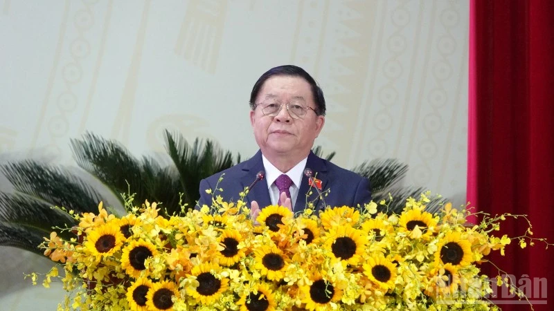 Đồng chí Nguyễn Trọng Nghĩa phát biểu chỉ đạo tại đại hội.