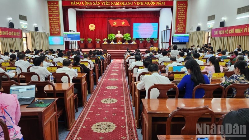 Quang cảnh Kỳ họp Hội đồng nhân dân thành phố Cần Thơ.