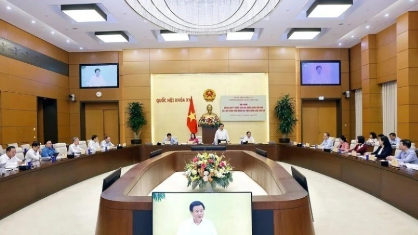 Đại biểu Quốc hội trẻ góp ý dự thảo Văn kiện Đại hội Đảng lần thứ XIV 