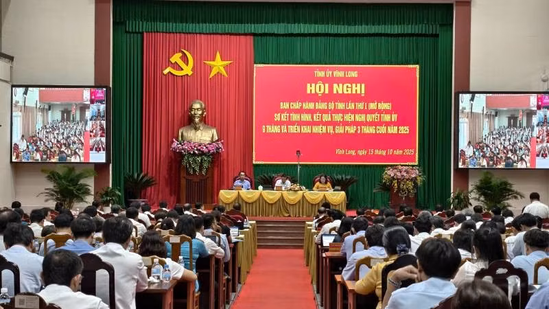 Tỉnh ủy Vĩnh Long quan tâm phát triển đảng viên là người dân tộc thiểu số.