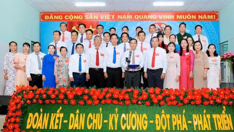 Đại hội đại biểu Đảng bộ xã Tiên Thủy đã đề ra mục tiêu xây dựng thành công xã nông thôn mới nâng cao.