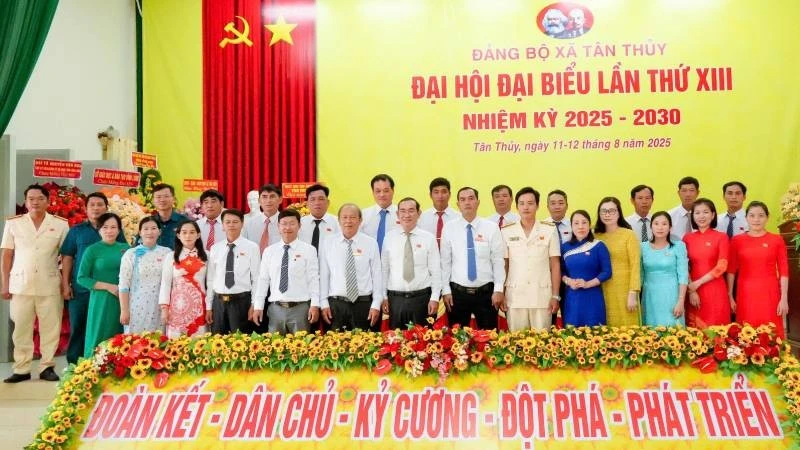 Đại hội đại biểu Đảng bộ xã Tân Thủy đề ra mục tiêu xây dựng thành công xã nông thôn mới kiểu mẫu vào năm 2030.