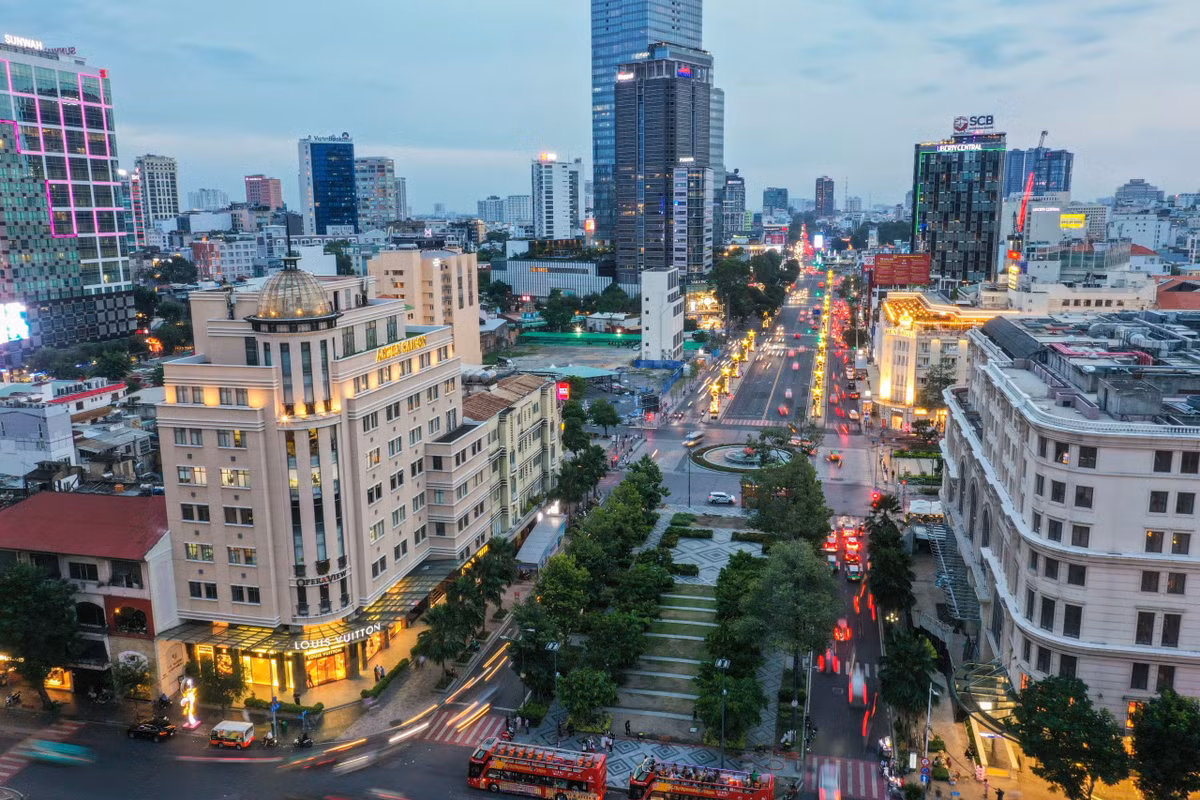 Một góc trung tâm Thành phố Hồ Chí Minh phát triển hiện đại.