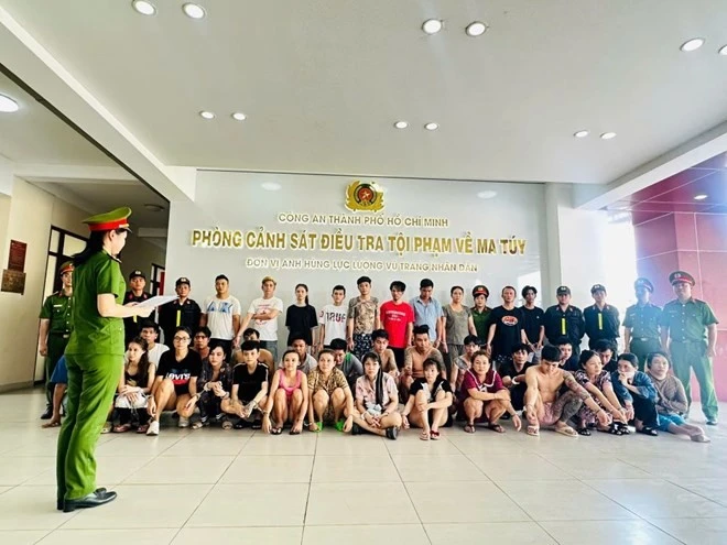 Thành phố Hồ Chí Minh triệt phá đường dây ma túy liên tỉnh quy tụ nhiều đối tượng có tiền án ngay trong những ngày đầu năm 2026. Ảnh: Công an