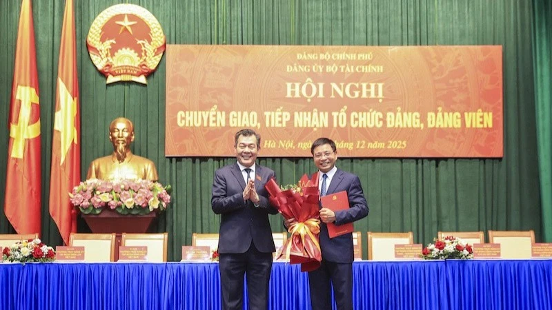 Chuyển giao 22 Đảng bộ các tập đoàn tổng công ty về Đảng ủy bộ Tài chính