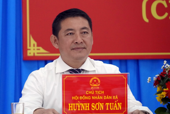 huynh-son-tuan.jpg