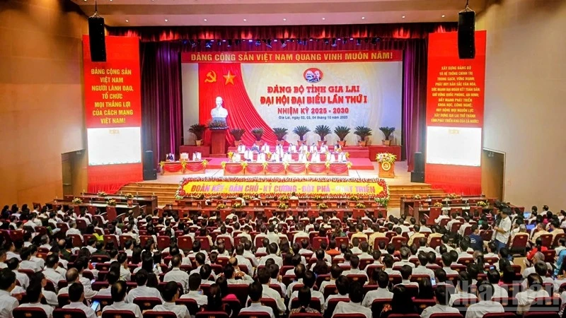 Toàn cảnh phiên họp trù bị.