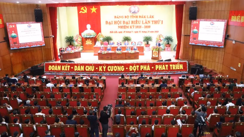 Quang cảnh phiên trù bị Đại hội đại biểu Đảng bộ tỉnh Đắk Lắk lần thứ I, nhiệm kỳ 2025-2030.