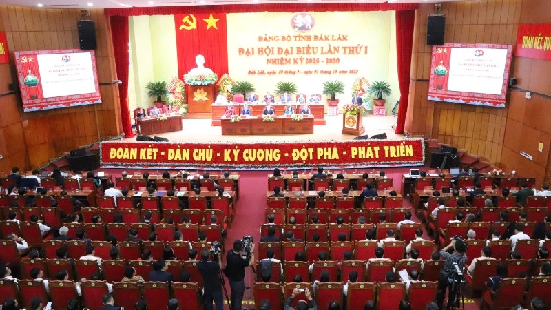 Quang cảnh phiên trù bị Đại hội đại biểu Đảng bộ tỉnh Đắk Lắk lần thứ I, nhiệm kỳ 2025-2030.