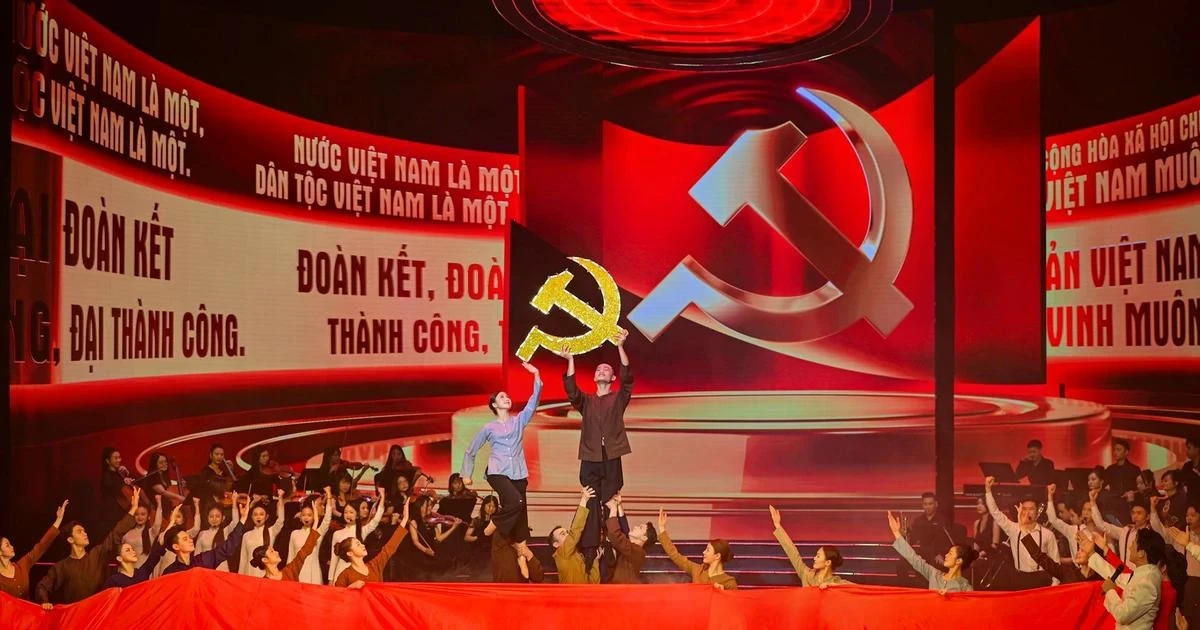 Chương trình nghệ thuật chính luận 'Mãi mãi niềm tin theo Đảng'