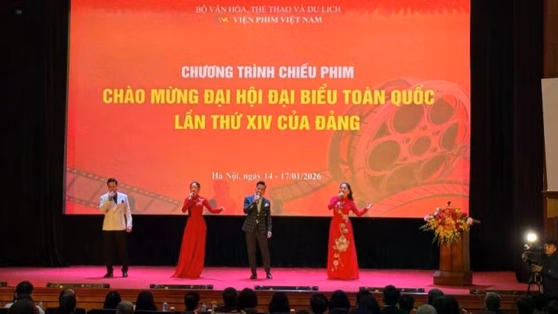 Khai mạc chương trình chiếu phim chào mừng Đại hội đại biểu toàn quốc lần thứ XIV của Đảng