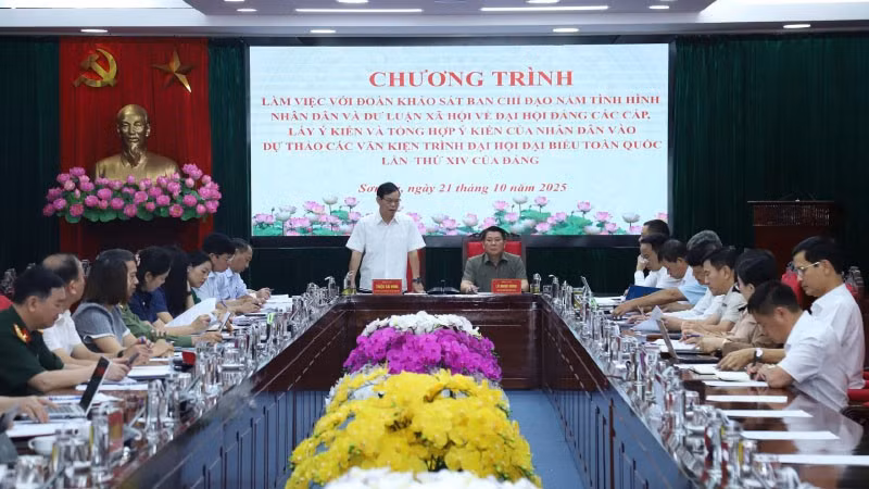 Đoàn công tác làm việc với Tỉnh ủy Sơn La.