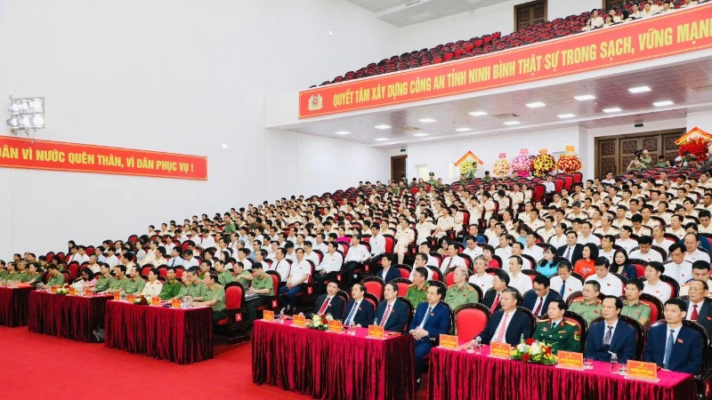 Các đại biểu tham dự Đại hội Đảng bộ Công an tỉnh Ninh Bình lần thứ I, nhiệm kỳ (2025-2030).