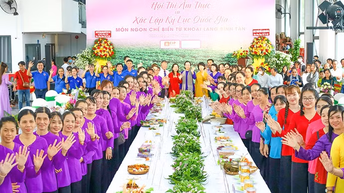 hinh-2-khoai-lang-binh-tan-lam-duoc-100-mon-an.jpg