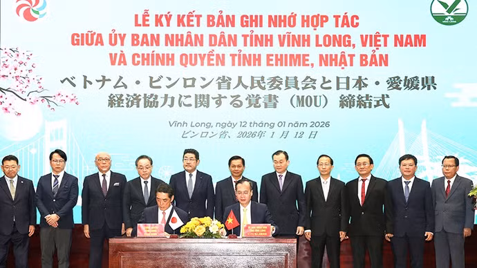 anh-4-le-ky-ket.jpg