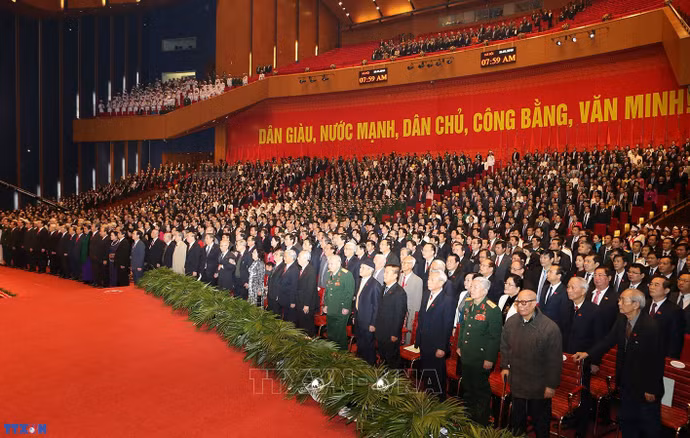 cac-dai-bieu-du-dai-hoi-lam-le-chao-co-anh-ttxvn-121-10-55-23.jpg