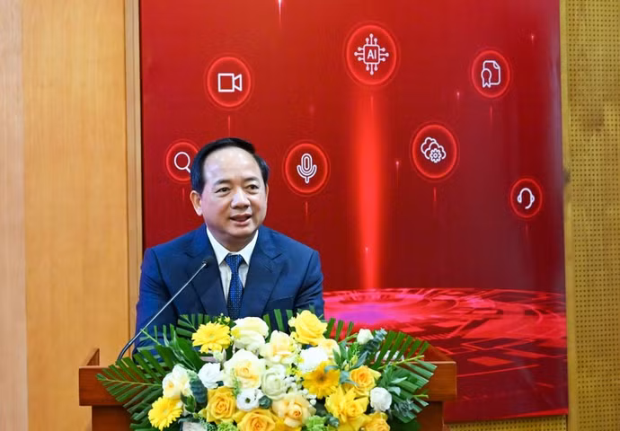 Trưởng ban Tuyên giáo và Dân vận Trung ương Trịnh Văn Quyết phát biểu tại buổi lễ. (Ảnh: DUY LINH)