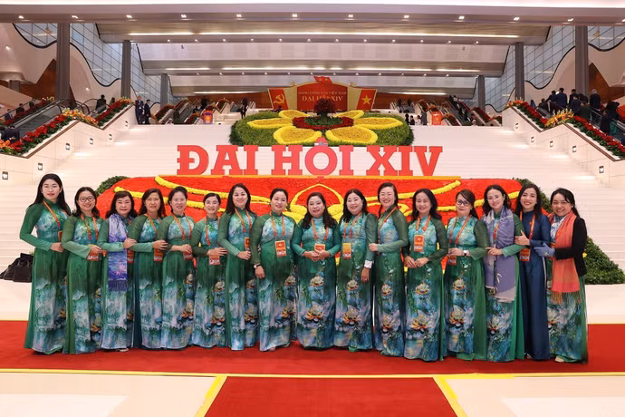 vna-potal-dai-hoi-xiv-cua-dang-ngay-lam-viec-thu-tu-8544722.jpg