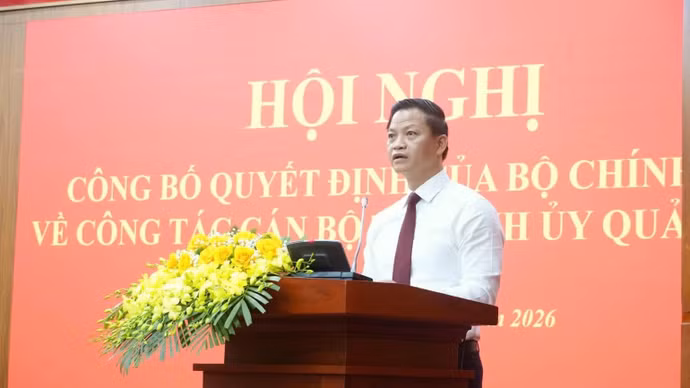 Tân Bí thư Tỉnh ủy Quảng Trị Vương Quốc Tuấn phát biểu nhận nhiệm vụ. (Ảnh: HG)