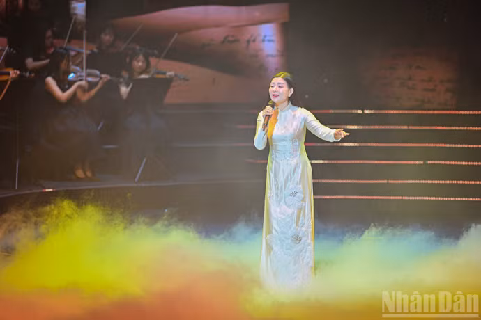 Thông qua các tác phẩm nghệ thuật được dàn dựng công phu, chương trình khơi dậy niềm tự hào dân tộc, củng cố niềm tin của Nhân dân đối với Đảng, cổ vũ các tầng lớp nhân dân thi đua lao động, sáng tạo, góp phần thực hiện thắng lợi các mục tiêu phát triển kinh tế-xã hội.